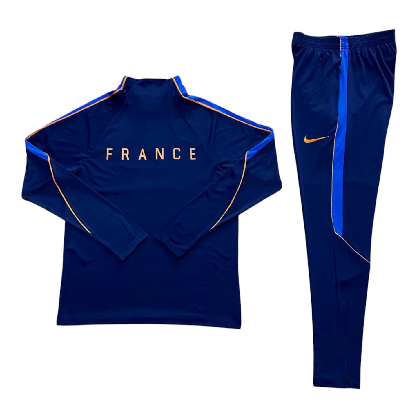 TUTA FRANCIA 2026/2027